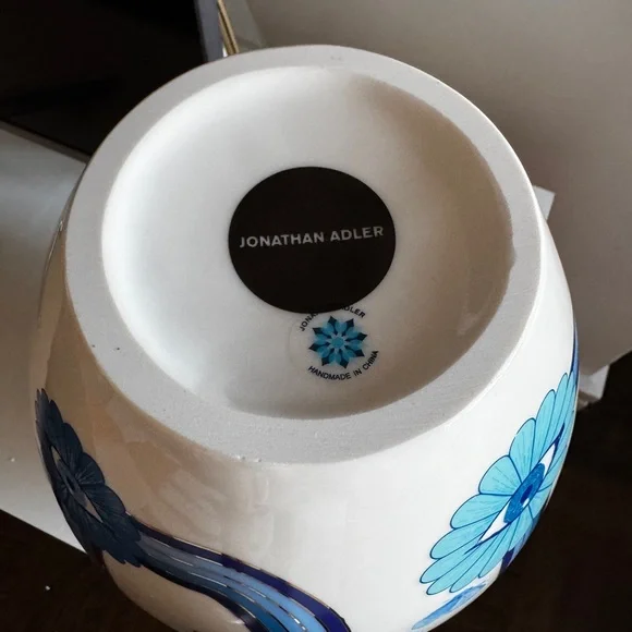 Jonathan Adler Druggist Urn - Picture 4 of 6